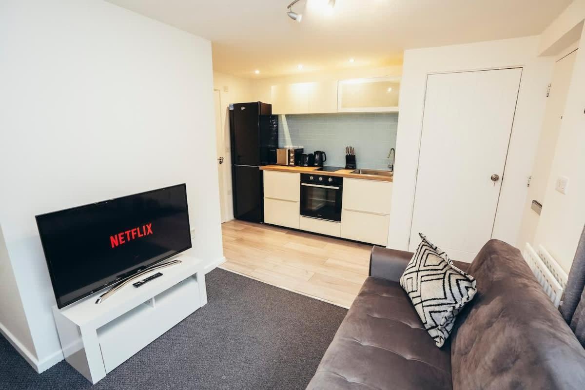 Snug 1Br Apt, Self Check In, Parking, By Derbnb Hilton  Exterior photo